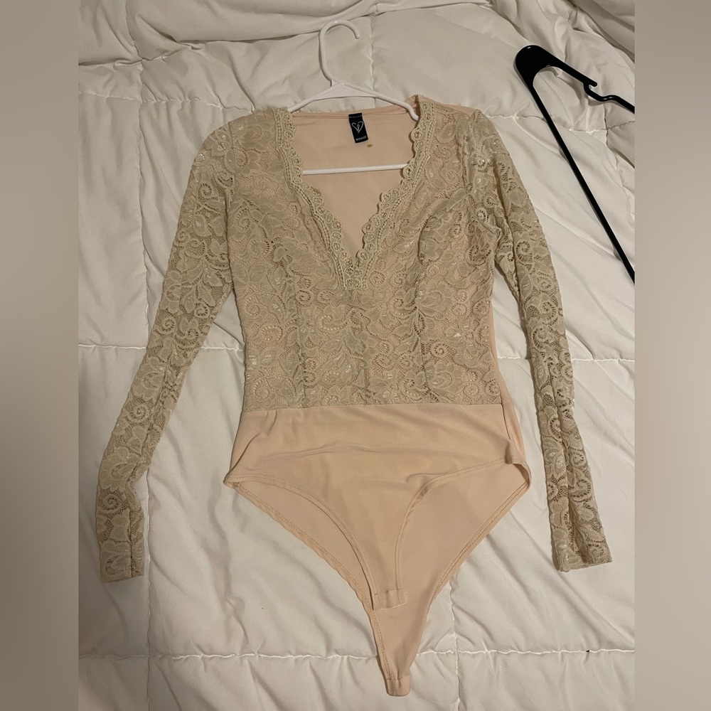 Windor cream body suit